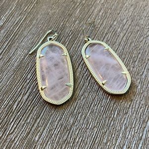 Kendra Scott -Elle Gold Drop Earrings in Rose Quartz